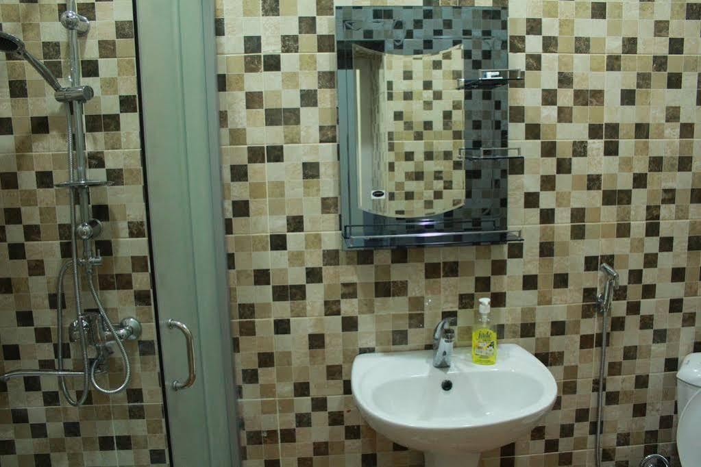 Capital Hostel Baku Ngoại thất bức ảnh