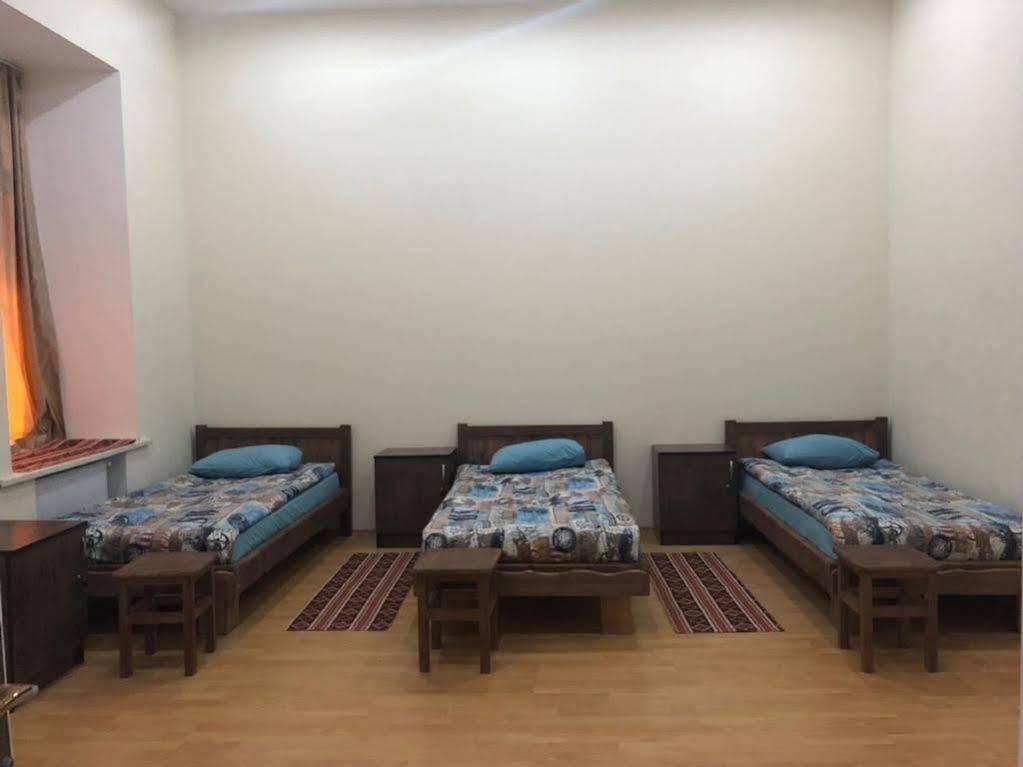 Capital Hostel Baku Ngoại thất bức ảnh