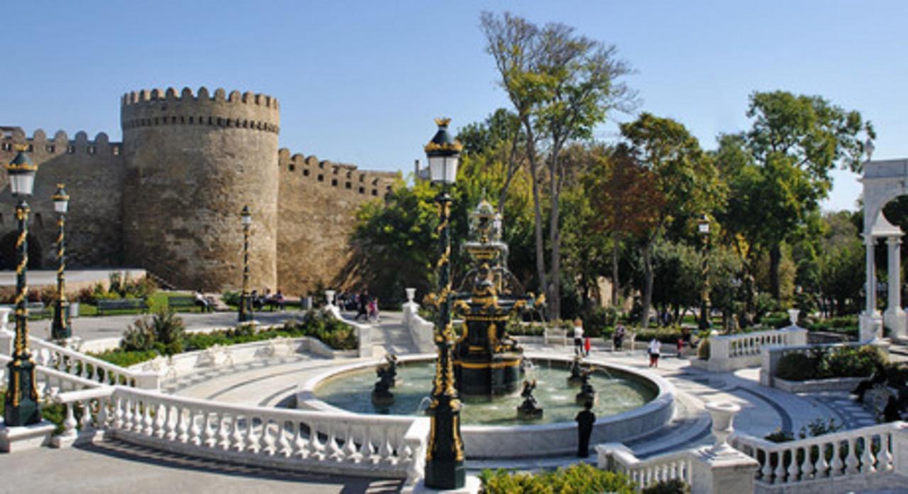 Capital Hostel Baku Ngoại thất bức ảnh