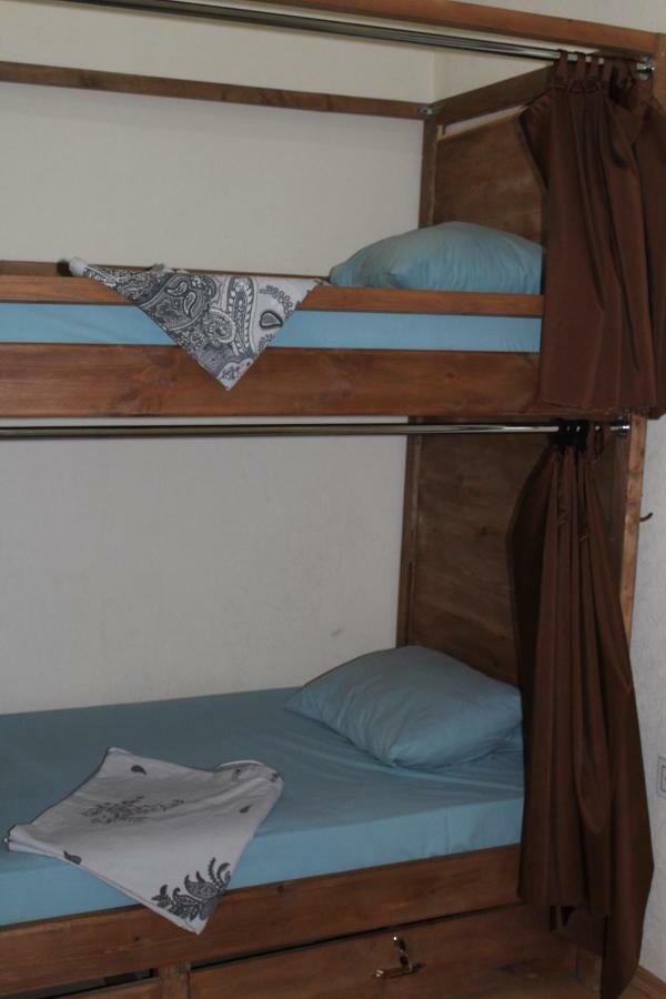Capital Hostel Baku Ngoại thất bức ảnh